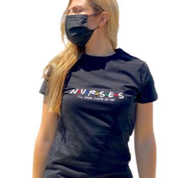 T-shirt damski taliowany - NURSES - czarny